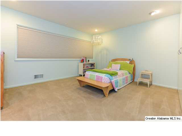 421 Michael Lane Birmingham, AL 35213 - Photo 26 of 32