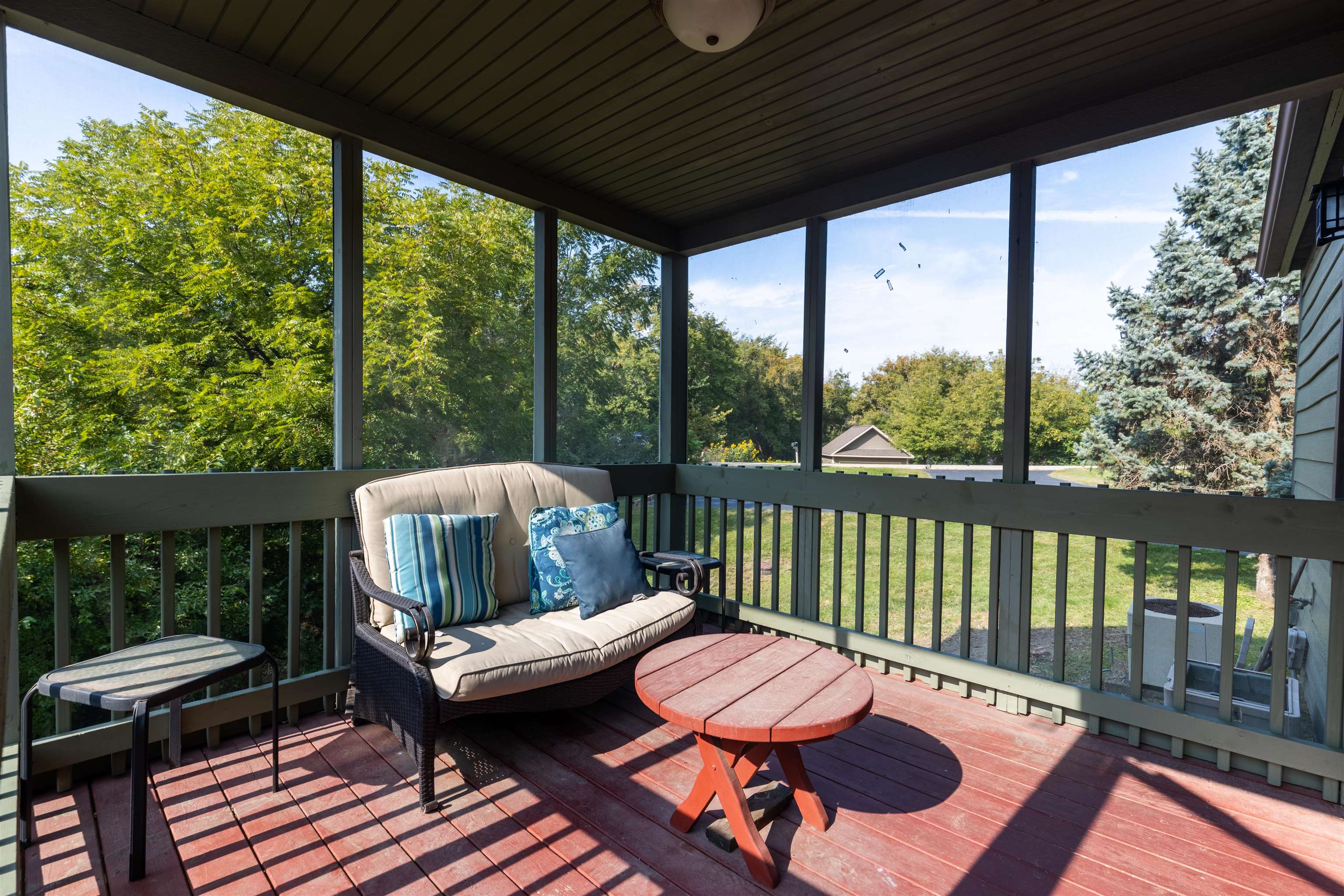 14 Timberon Trail Galena, IL 61036 - Photo 21 of 31 a view of a balcony with chair and wooden floor