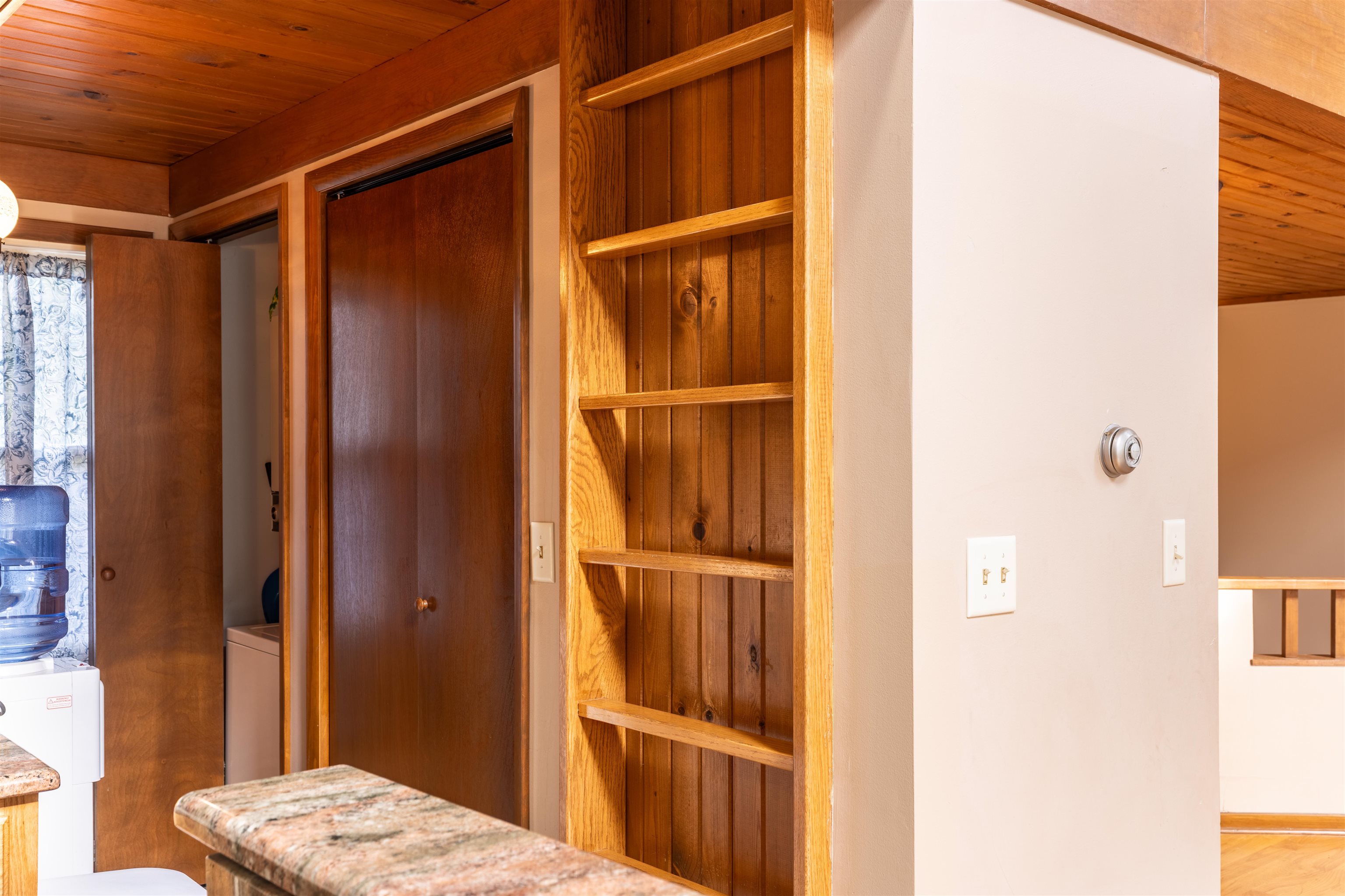 14 Timberon Trail Galena, IL 61036 - Photo 10 of 31 a walk in closet with wooden floor