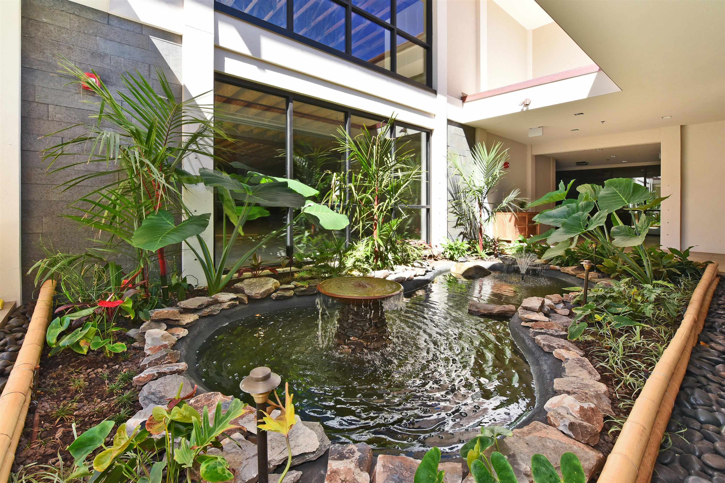 4327 Lower Honoapiilani Road, Unit 803B Lahaina, HI 96761 - Photo 19 of 25