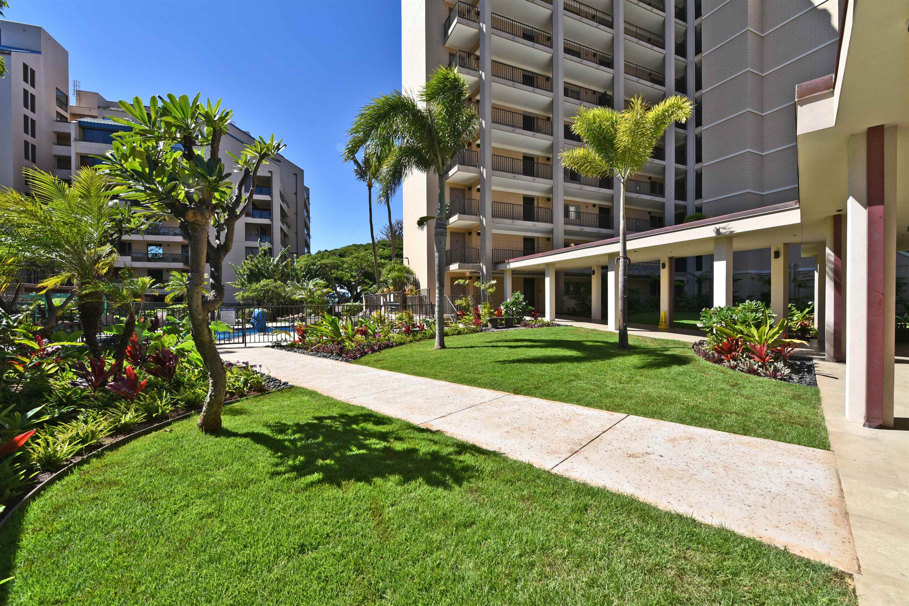 4327 Lower Honoapiilani Road, Unit 803B Lahaina, HI 96761 - Photo 25 of 25