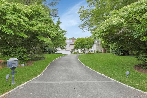 $3,650,000 | 9 Old Woods Drive, Harrison, NY 10528