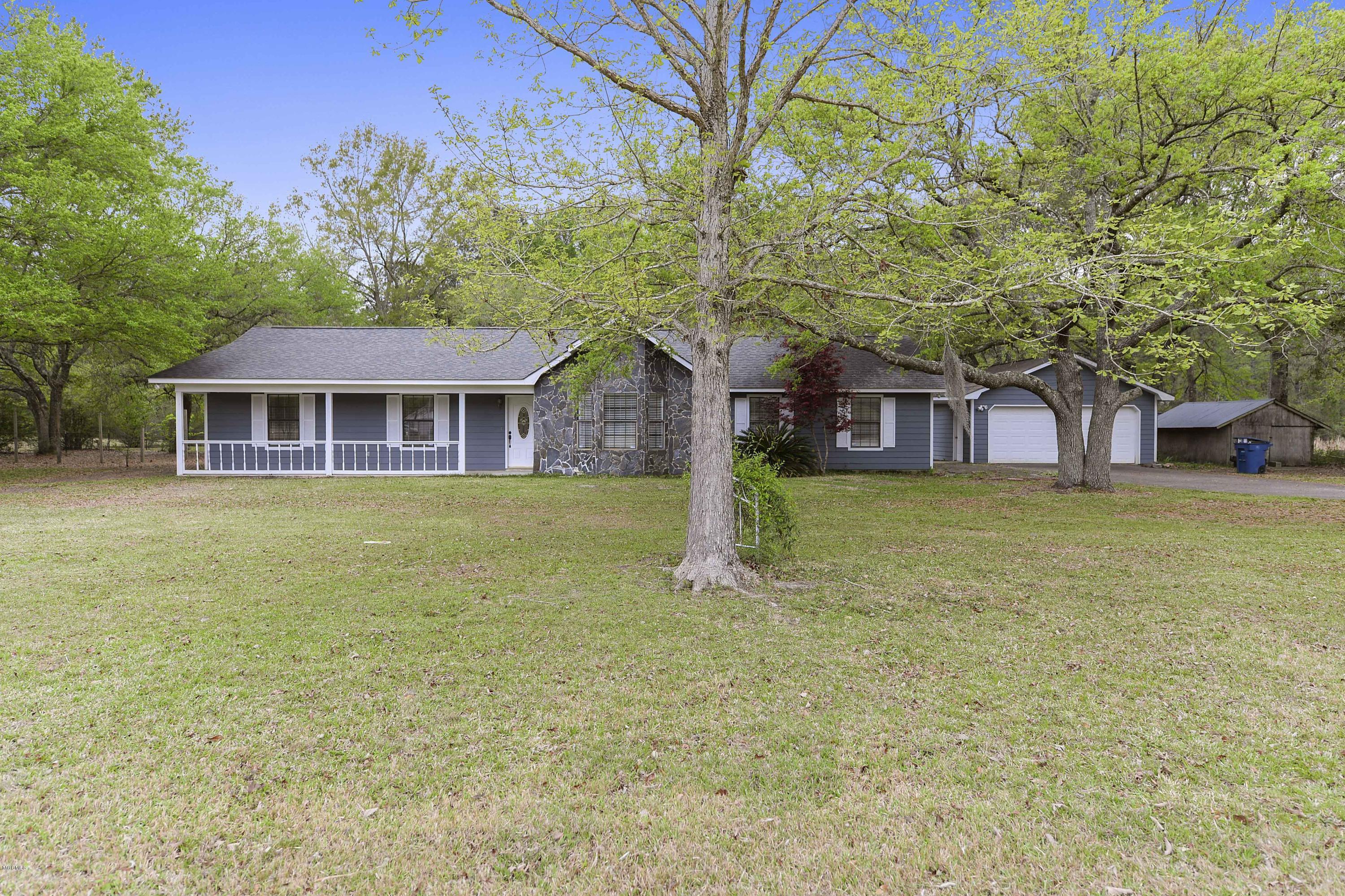4001 Kasper Road Moss Point, MS 39562 - Photo 1 of 21 Primary Photo