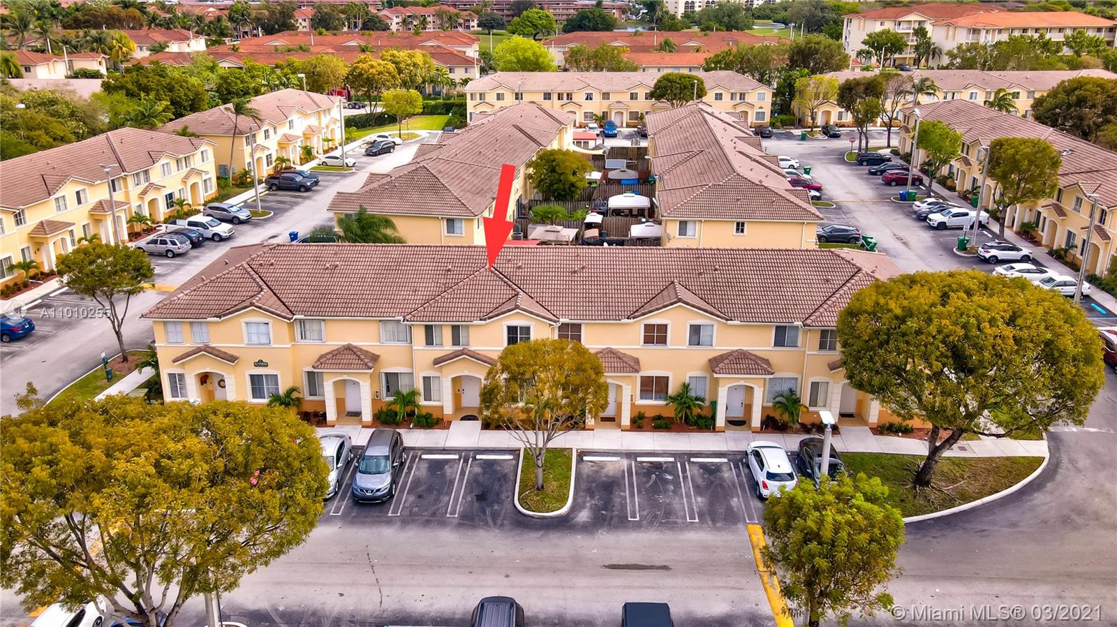 6980 Northwest 177th Street, Unit L102 Hialeah, FL 33015 - Photo 34 of 45