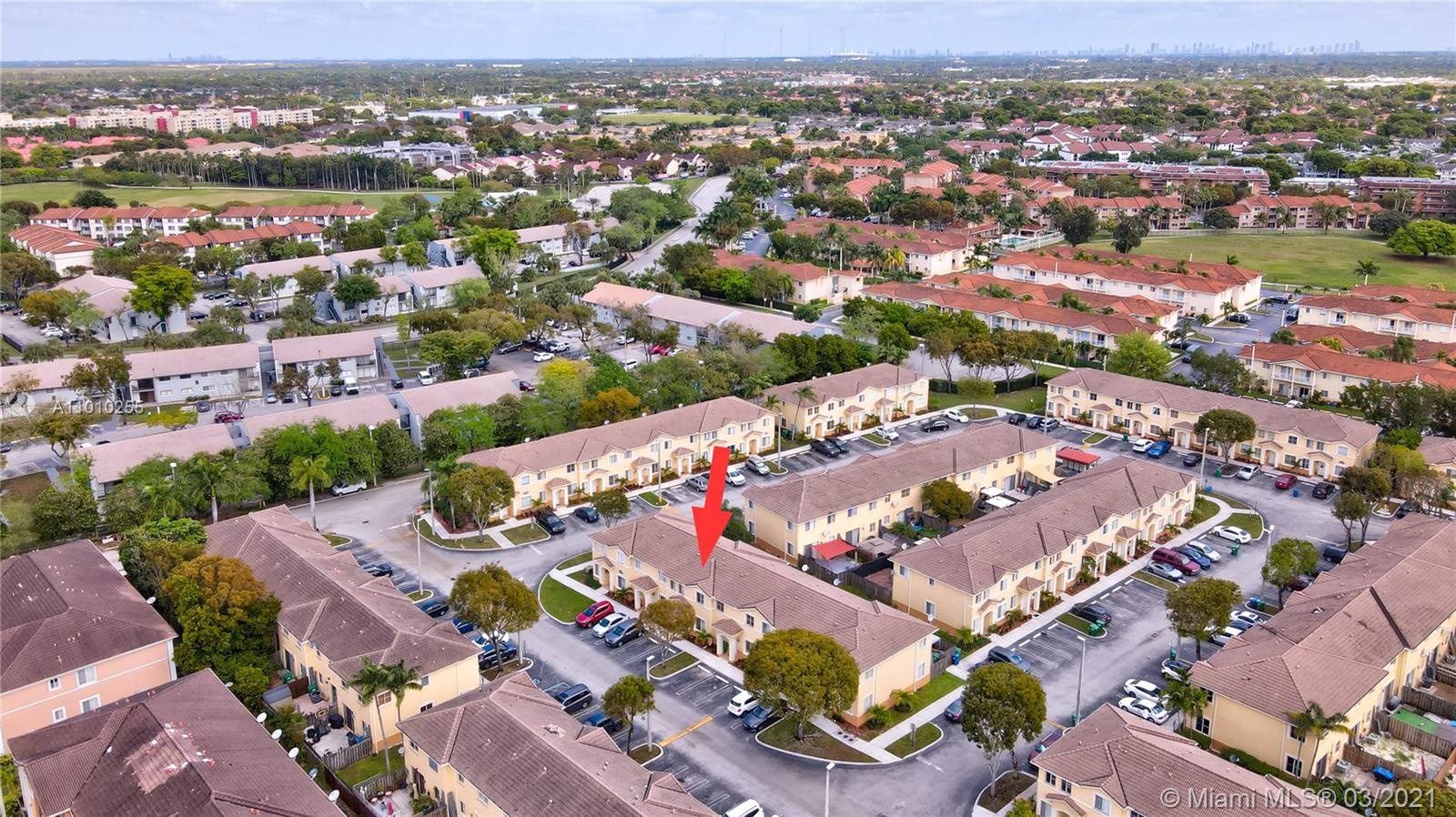 6980 Northwest 177th Street, Unit L102 Hialeah, FL 33015 - Photo 37 of 45