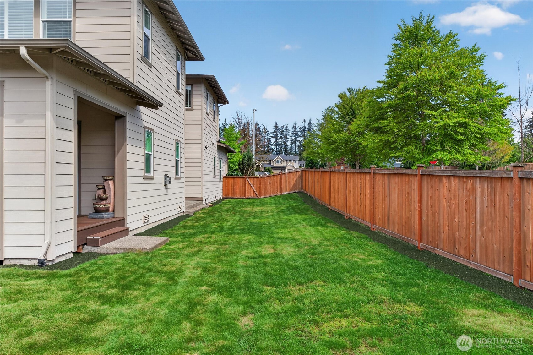 3348 218th Street Southeast Bothell, WA 98021 - Photo 33 of 35