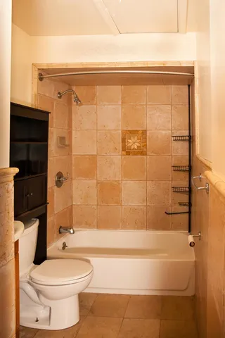 $2,150 | 384 Webster Avenue, Unit 2, Jersey City, NJ 07307