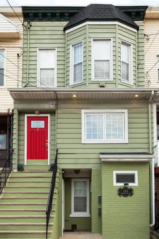 $2,150 | 384 Webster Avenue, Unit 2, Jersey City, NJ 07307