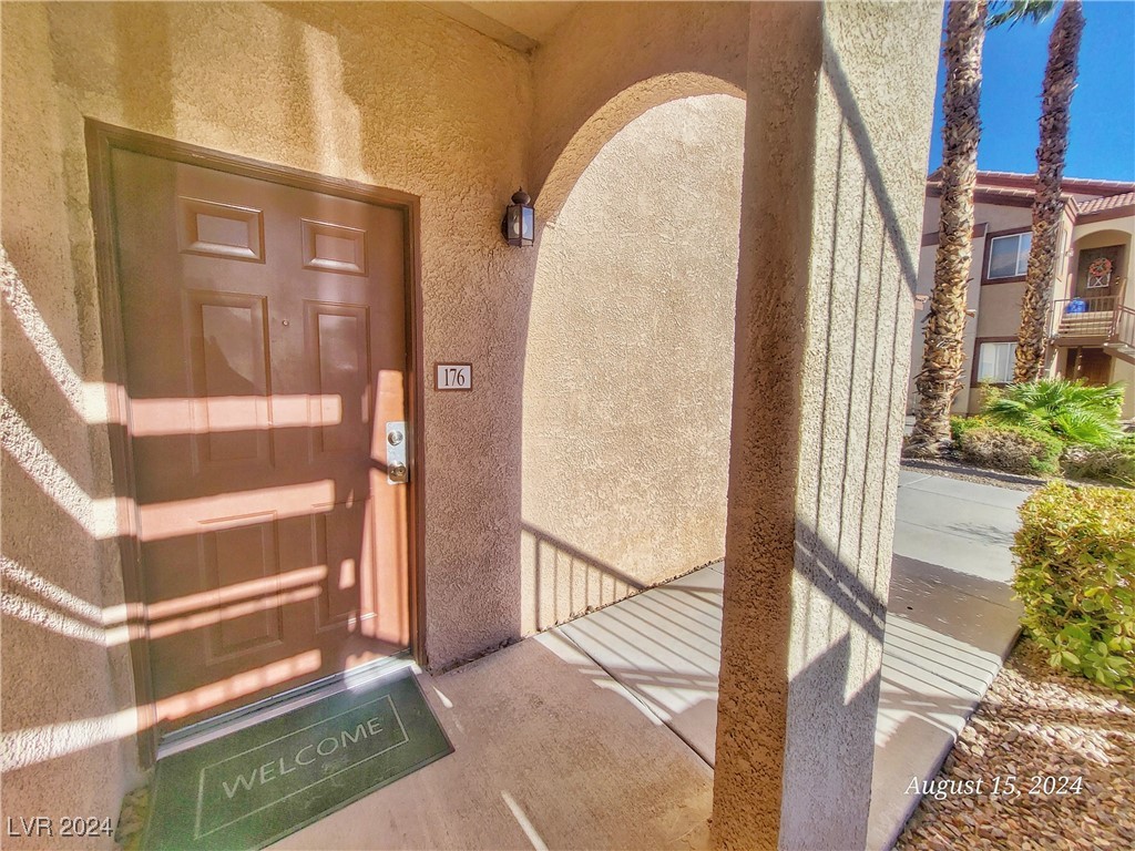 9580 West Reno Avenue, Unit 176 Las Vegas, NV 89148 - Photo 2 of 17