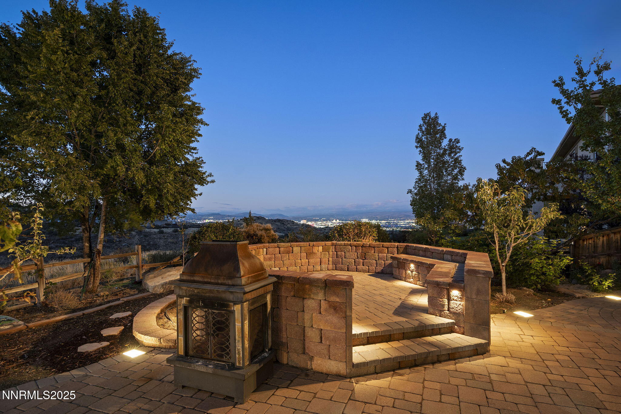 6225 Elk Ivory Drive Reno, NV 89511 - Photo 32 of 44 a view of a yard with an outdoor seating