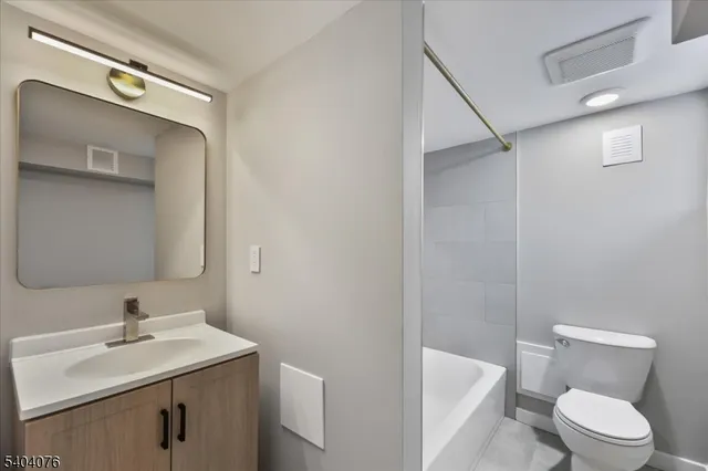 $3,750 | 143 Johnston Avenue, Unit 1, Plainfield, NJ 07062