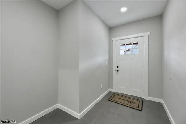 $3,750 | 143 Johnston Avenue, Unit 1, Plainfield, NJ 07062