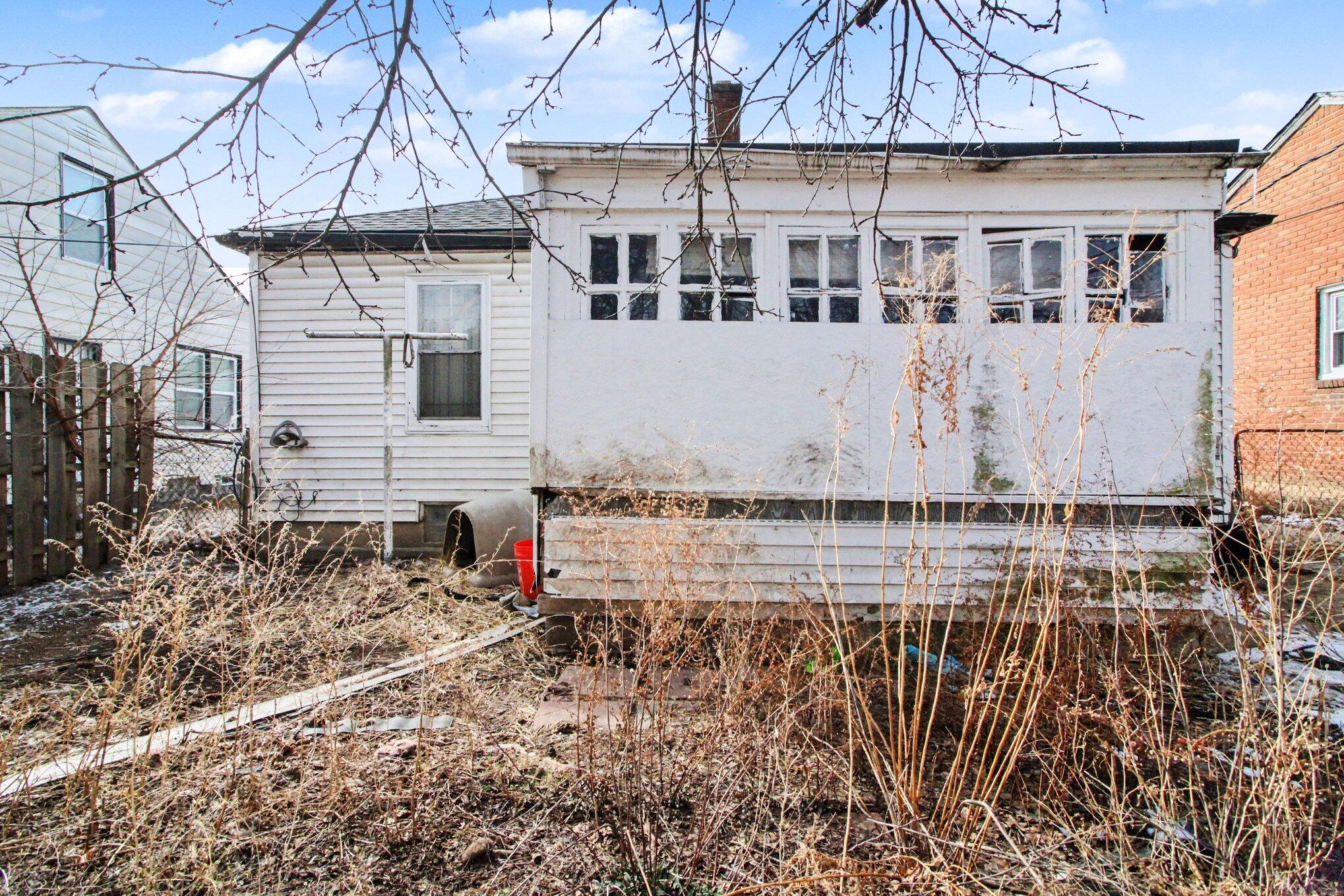 8304 Robson Street Detroit, MI 48228 - Photo 23 of 25 022_file_9110