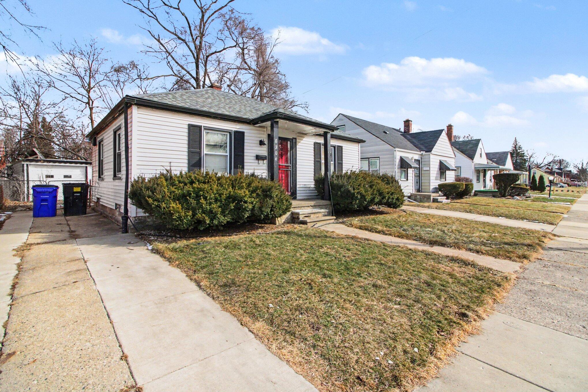 8304 Robson Street Detroit, MI 48228 - Photo 3 of 25 003_file_9586