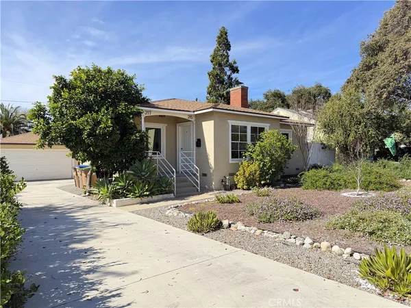 $3,150 | 215 South Mills Avenue, Claremont, CA 91711