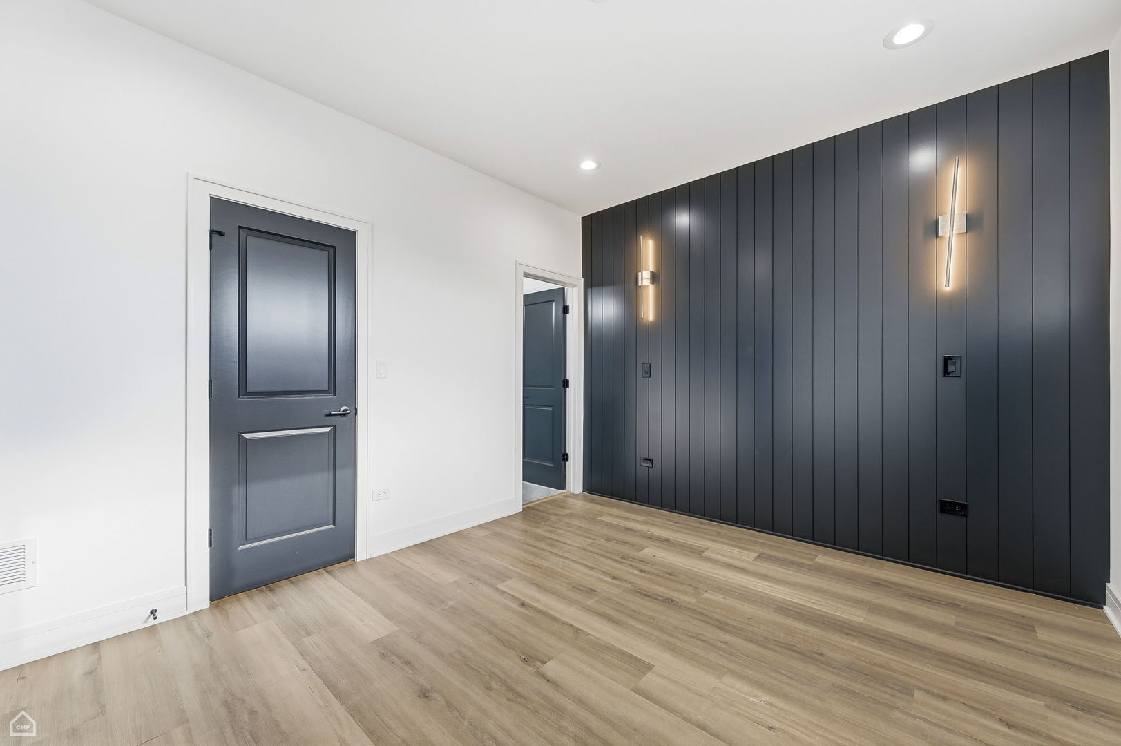 861 East 63rd Place, Unit 1 Chicago, IL 60637 - Photo 8 of 17 a view of empty room