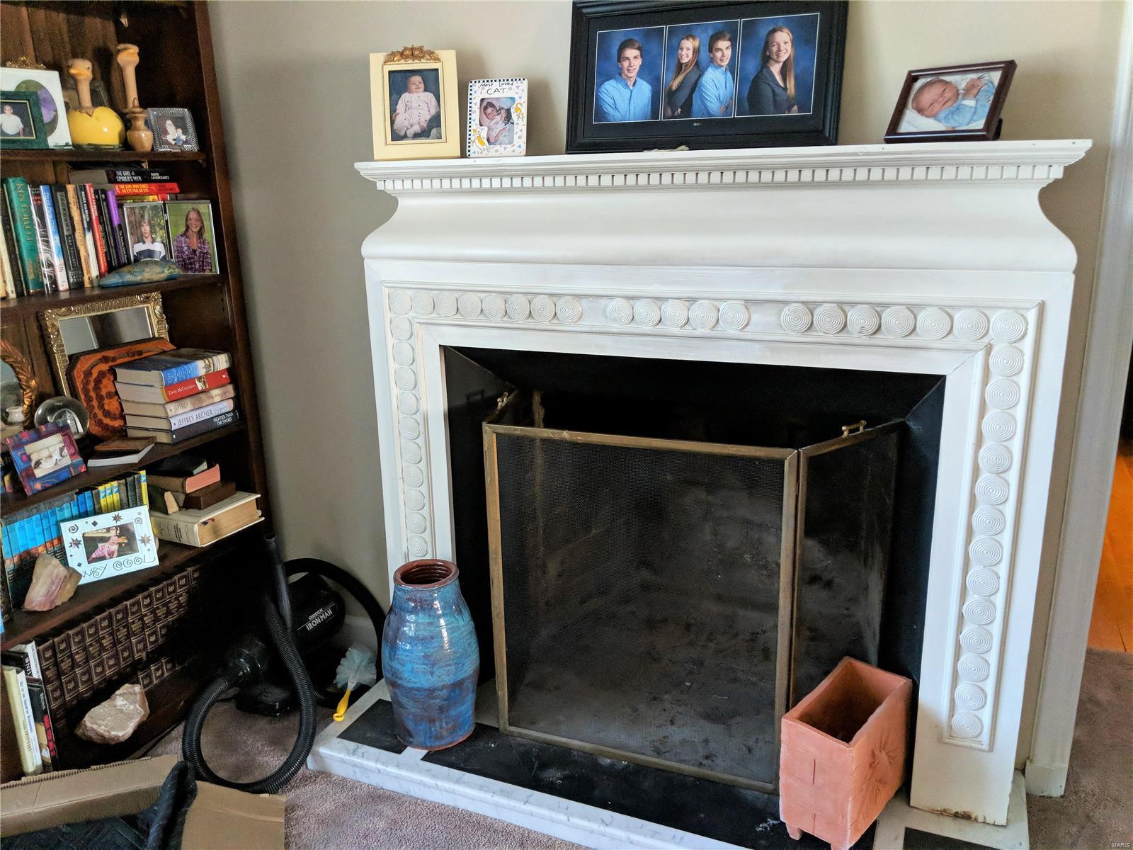 43 Green Acres Road St. Louis, MO 63137 - Photo 5 of 46