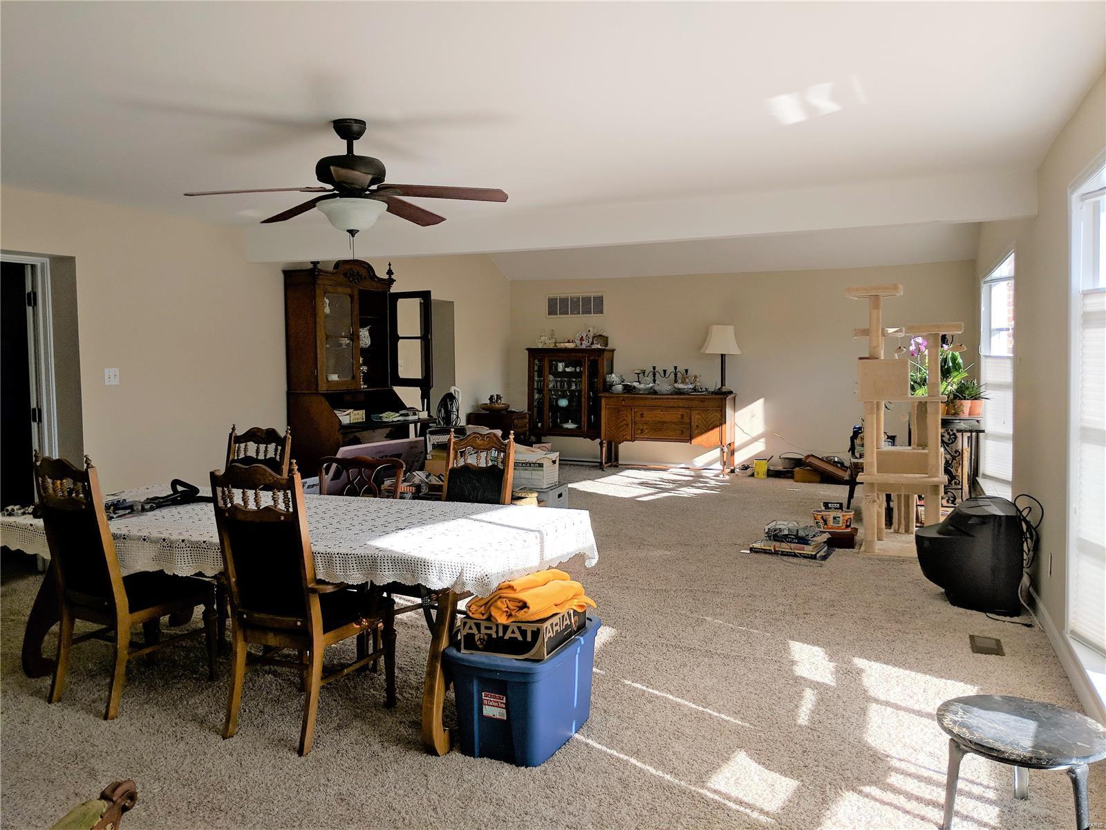 43 Green Acres Road St. Louis, MO 63137 - Photo 9 of 46