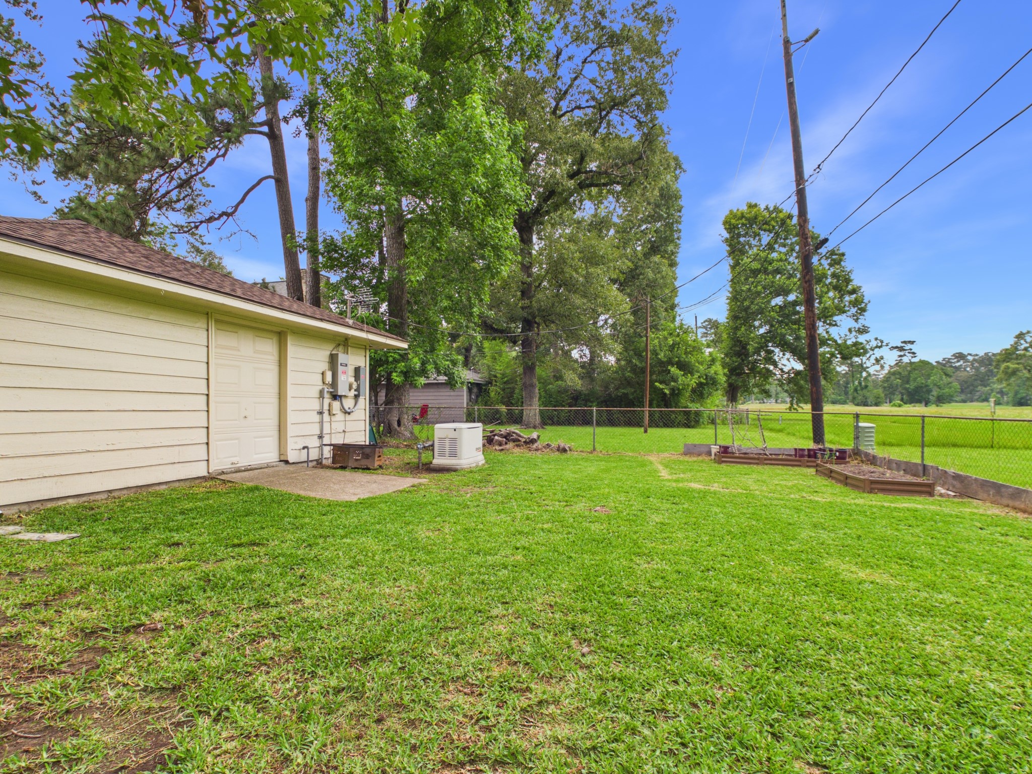 1510 Burning Tree Road Kingwood, TX 77339 - Photo 31 of 35