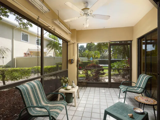 $350,000 | 101 Waterview Drive, Unit 1011, Palm Beach Gardens, FL 33418