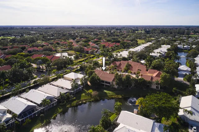 $350,000 | 101 Waterview Drive, Unit 1011, Palm Beach Gardens, FL 33418