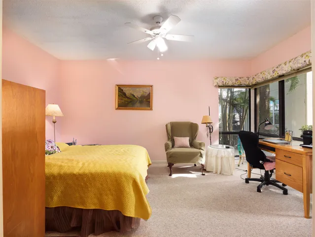 $350,000 | 101 Waterview Drive, Unit 1011, Palm Beach Gardens, FL 33418