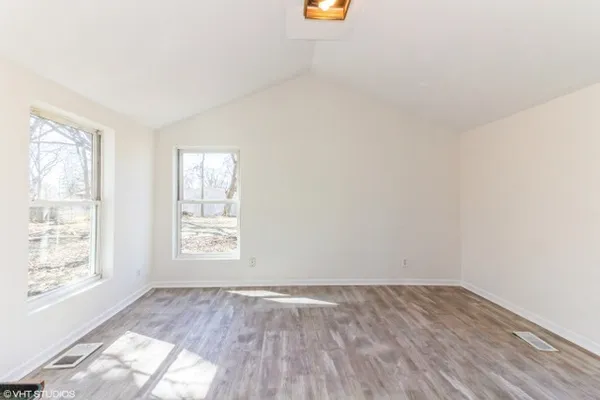 $2,000 | 1803 Guion Street, Ottawa, IL 61350