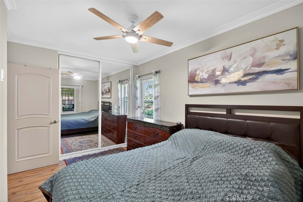 820 South Kenneth Road Burbank, CA 91501 - Photo 17 of 42