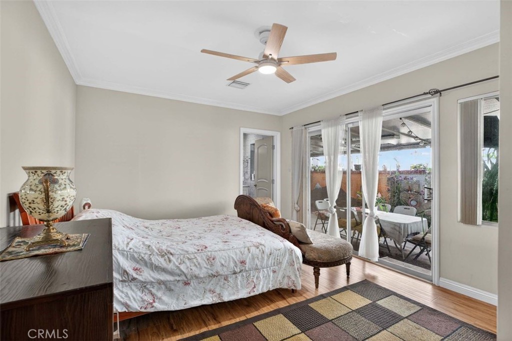 820 South Kenneth Road Burbank, CA 91501 - Photo 19 of 42