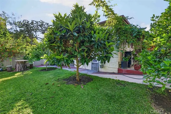 $1,399,000 | 820 South Kenneth Road, Burbank, CA 91501