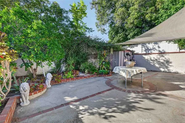 $1,399,000 | 820 South Kenneth Road, Burbank, CA 91501