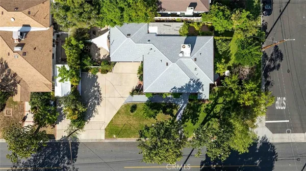 $1,399,000 | 820 South Kenneth Road, Burbank, CA 91501