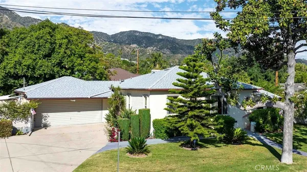 $1,399,000 | 820 South Kenneth Road, Burbank, CA 91501