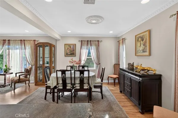 $1,399,000 | 820 South Kenneth Road, Burbank, CA 91501