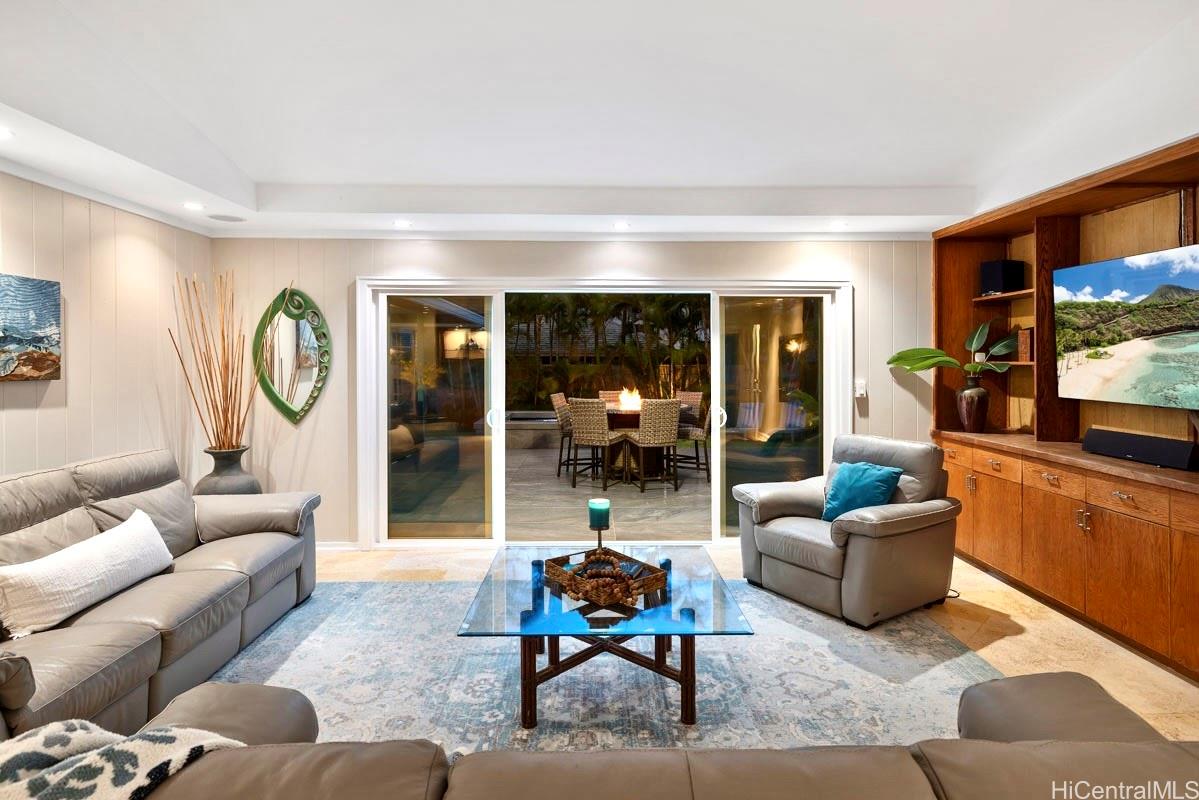 49 Pilipu Place Kailua, HI 96734 - Photo 2 of 25 View from Living Room out to Patio & Hot Tub