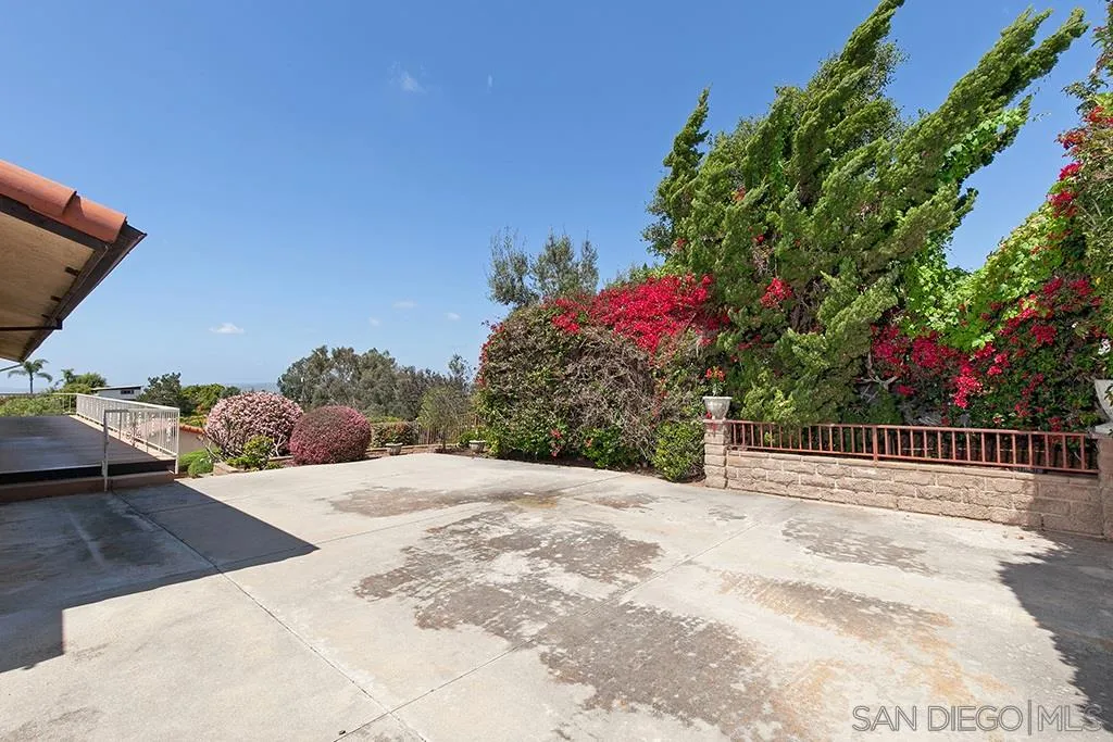 406 Mason Road Vista, CA 92084 - Photo 21 of 25 Gallery Image 21