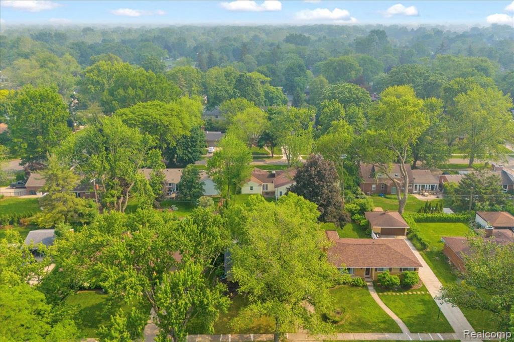 16141 Reedmere Avenue Beverly Hills, MI 48025 - Photo 39 of 42