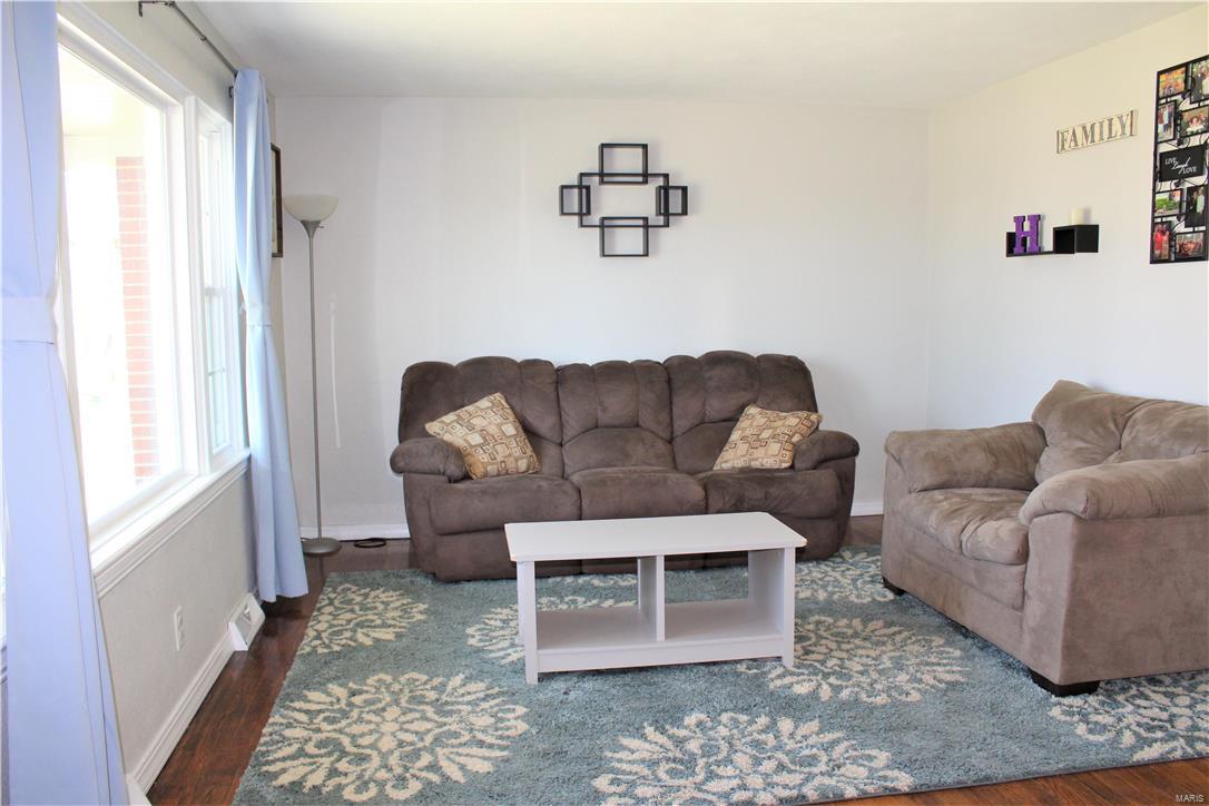 236 Grand Avenue Waterloo, IL 62298 - Photo 14 of 32 Gallery Image 14
