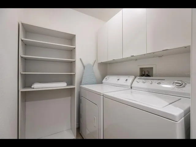 a car parked in front of a building