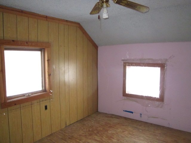 8982 East Maize Road Rock City, IL 61070 - Photo 18 of 25 a view of an empty room and window