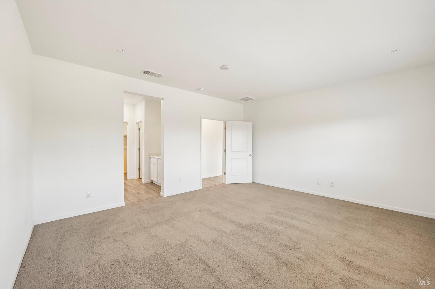 635 Honey Bee Road Dixon, CA 95620 - Photo 24 of 44