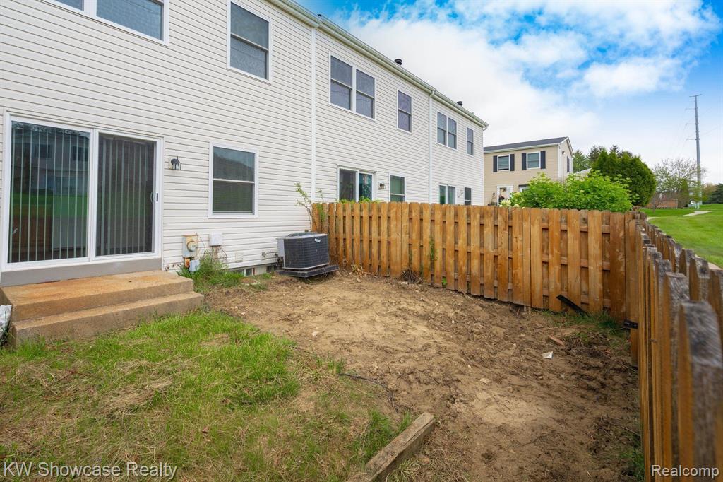 1141 Marquette Court Rochester Hills, MI 48307 - Photo 29 of 34