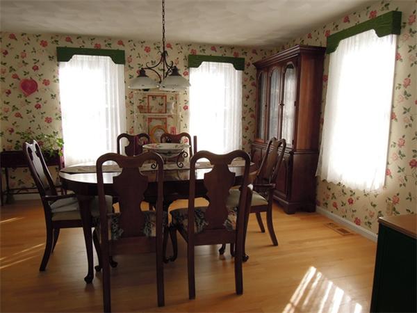 128 Norris Road Tyngsborough, MA 01879 - Photo 5 of 16 Gallery Image 5