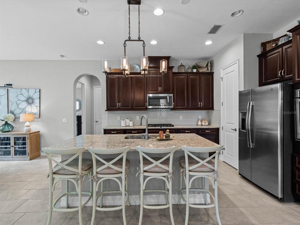 3719 Wicket Field Road Lutz, FL 33548 - Photo 15 of 49