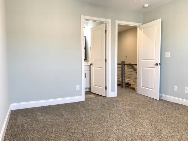 $1,295 | 915 Sinclair Drive, Clarksville, TN 37042