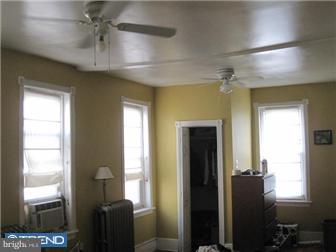 528 Reed Street Philadelphia, PA 19147 - Photo 6 of 12 Bedroom - Main