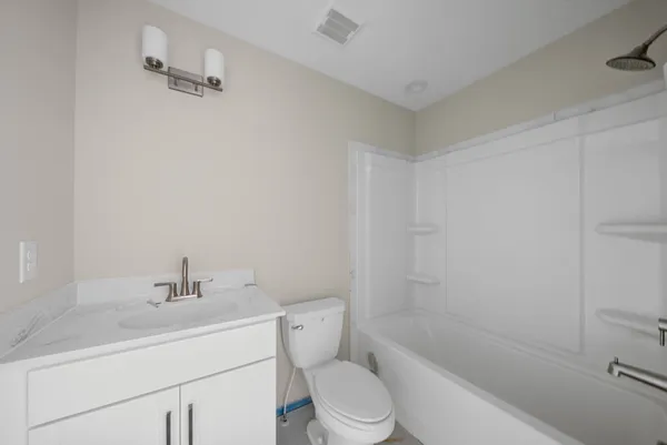 $1,100 | 1035 Sinclair Drive, Unit 1 AD, Clarksville, TN 37042