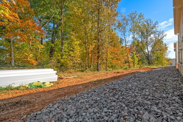 $1,100 | 1035 Sinclair Drive, Unit 1 AD, Clarksville, TN 37042
