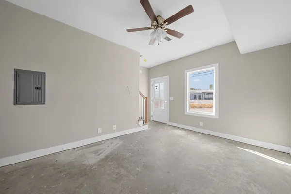 $1,100 | 1035 Sinclair Drive, Unit 1 AD, Clarksville, TN 37042