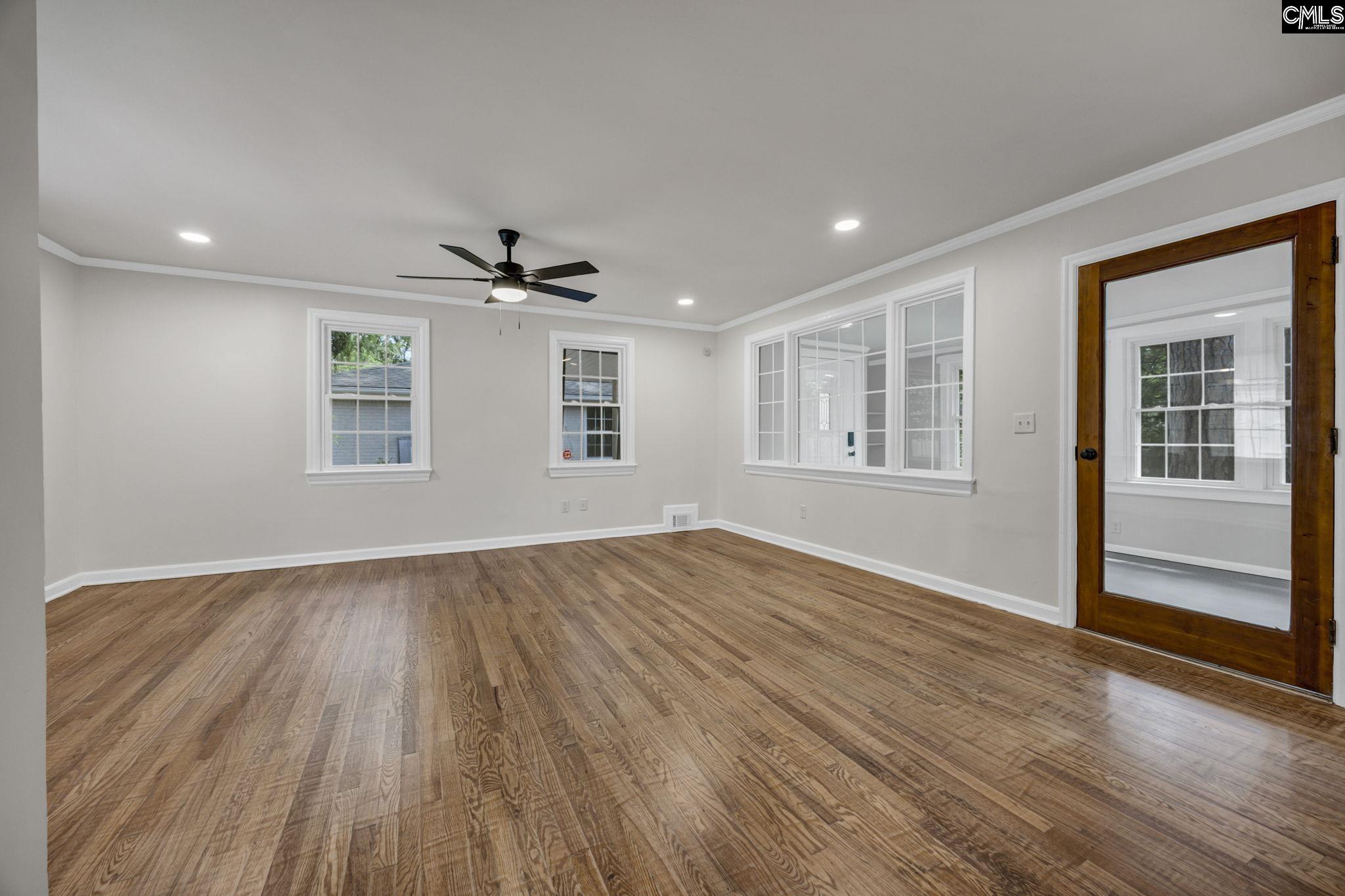 909 Chevis Street Columbia, SC 29205 - Photo 5 of 28